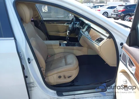 2015 Hyundai Genesis 3.8 z USA, uszkodzony, nr VIN KMHGN4JE7FU076488